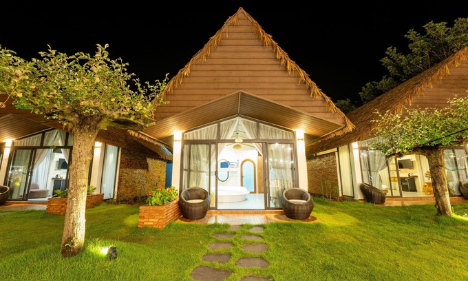 Hoa Long Hotel | Apple House & Coffee