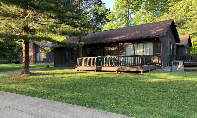 Apple Valley Condo | Apple Valley Lake, Pool and Beaches! Guest Passes available for a small fee!