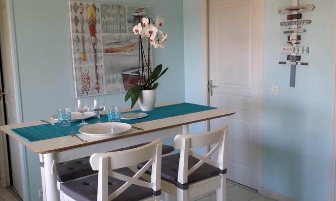 Saint-Benoit-des-Ondes Apartment | Appt "Emerald Coast" 1st floor Bay of Mont St Michel