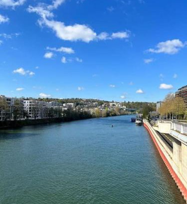 Billancourt–Rives de Seine Apartment | Appt River view next Eiffel Tour and Roland-Garros