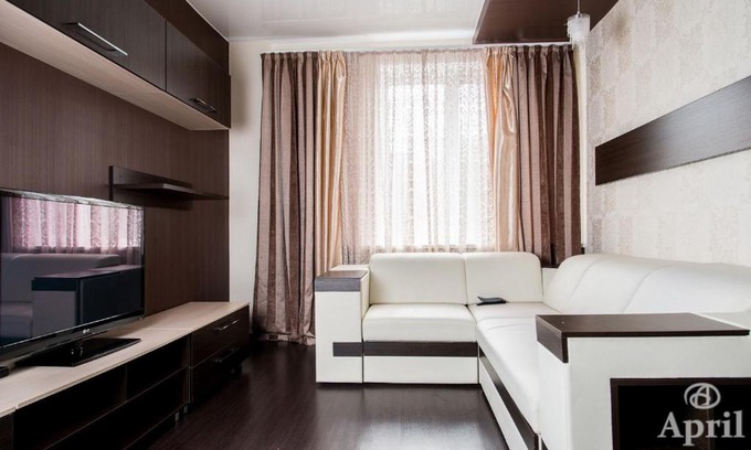 Syktyvkar Apartment | April on Sovetskoy