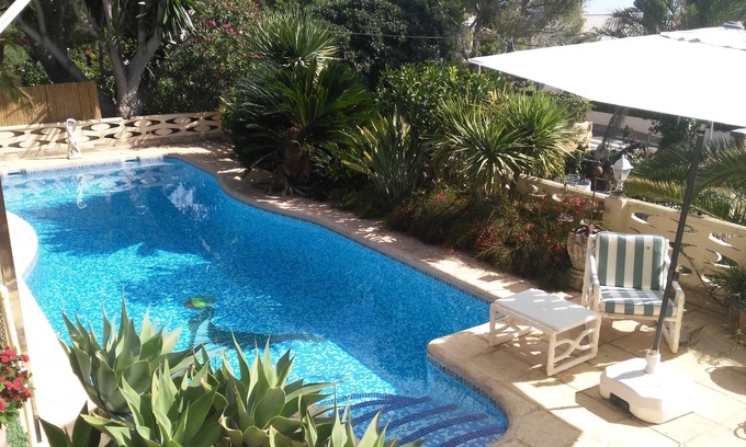 La Colina Apartment | Apt. in chalet -20% x month, air conditioning, pool, private spa, wifi, bbq.