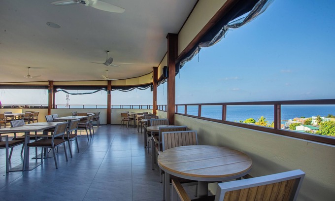 Maduvvari Hotel | Aquaraa