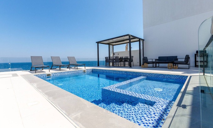 Sharm Villa | Arabian Gulf-Facing 4BR Villa with Two Assistant Room, Heated Pool and Barbecue Space, Al Dana Island, Fujairah