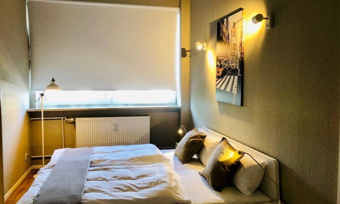 Altona-Altstadt Apartment | Arbio I Balcony 3 Bedroom Apart Altona