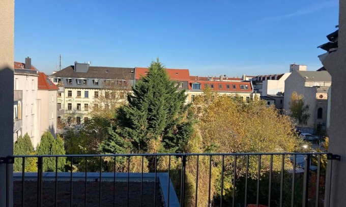 Lindenau Apartment | Arbio I Lax Attic Studio near Plagwitz