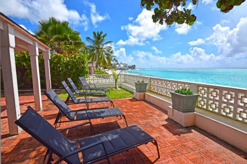 Worthing House | Arcadia Blue Sky Luxury