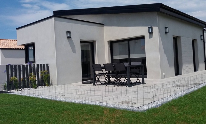 Saint-Gilles-Croix-de-Vie House | Architect house with SPA 300 meters from the beach in ST GILLES CROIX DE VIE