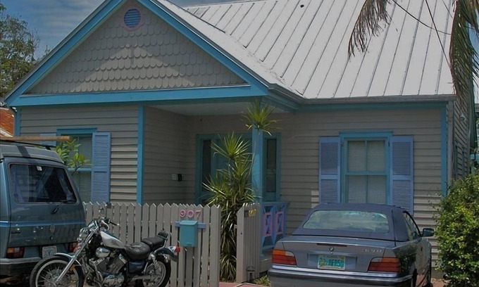 Key West Historic District House | Architect's Personal Residence, Private Pool, 1 Blk. to Duval
