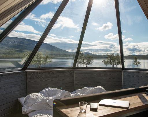 Enontekio Resort | Arctic Land Adventure Glass Igloos