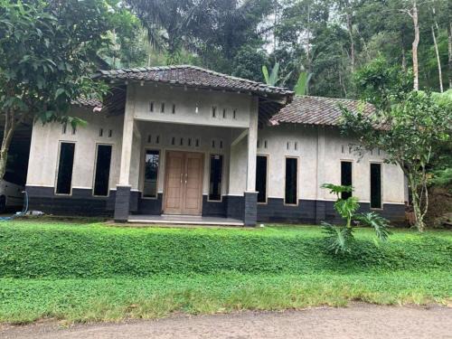 Kalirejo House | Aren Homestay