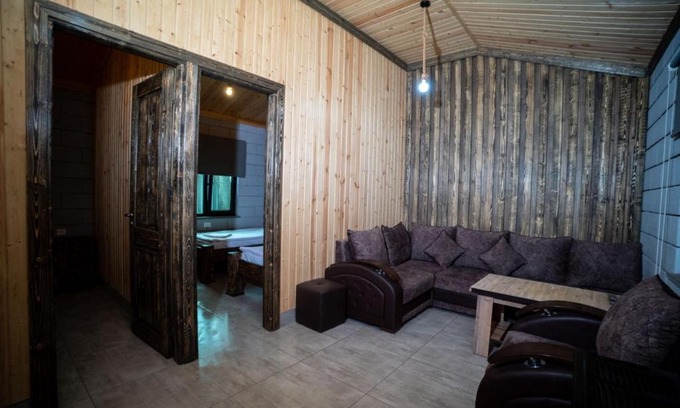 Erebuni House | Arevik Resort Cottages