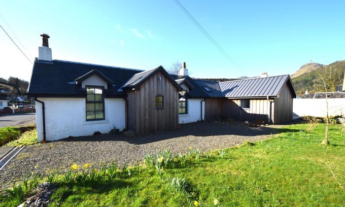 Lochgoilhead House | Arivean Cottage
