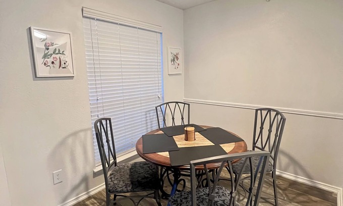 North Arlington Apartment | Arlington 8 min att/global- free parkingn