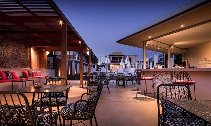 Marathias Hotel | Armeno Resort and Armeno Annex