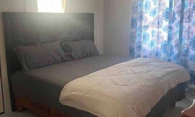 Portmore House | AROMA Residence 2 bedroom house