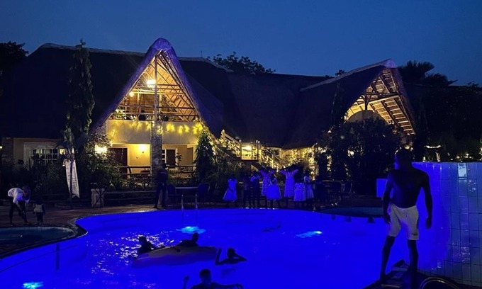 Northern Region Hotel | Arra Fishing Lodge
