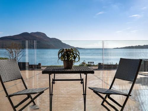 Isle of Arran House | Arran Shores Suite 1