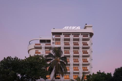 Gulhi Hotel | Arrival Beach and Spa