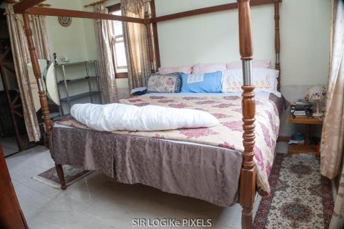 Akyinim Hotel | Art and Leisure-EB Hotel