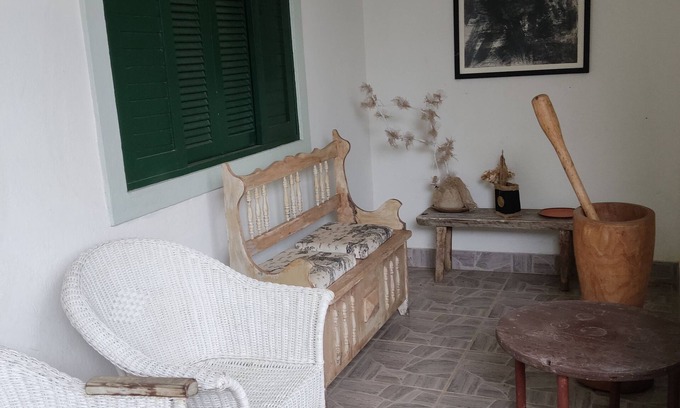 Praia da Enseada Apartment | Art Corner
