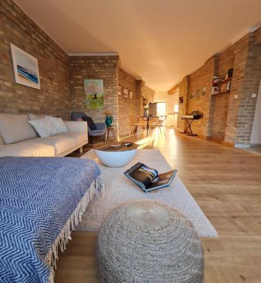 Nove Zamky Apartment | Art Gallery Apartment