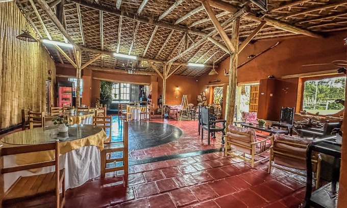 Banos del Inca Hotel | ART HOUSE Hacienda San Antonio