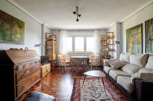 Salinas Apartment | Arte y playa