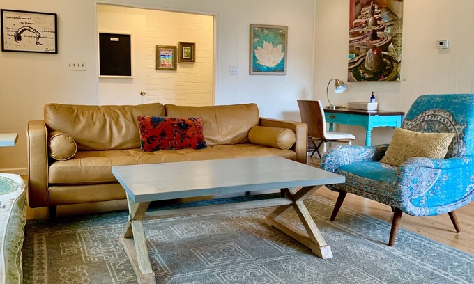 Honesdale House | Artful Retreat - next to The Himalayan Institute