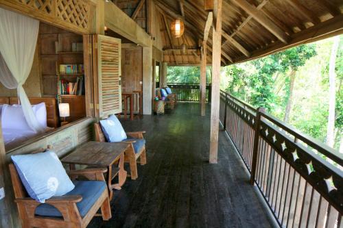 Kutuh Kaja Villa | Artist Eco Villa In Ubud Bali