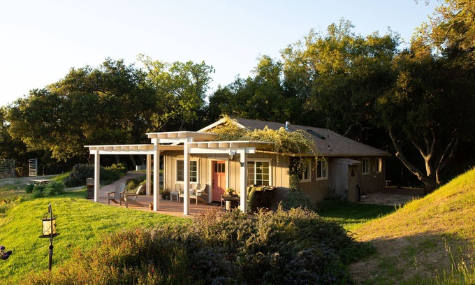 Templeton Cottage | Artist Vineyard Cottage - coastal influence in the heart of Wine Country!