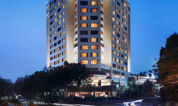 Pasirkaliki Hotel | Aryaduta Bandung