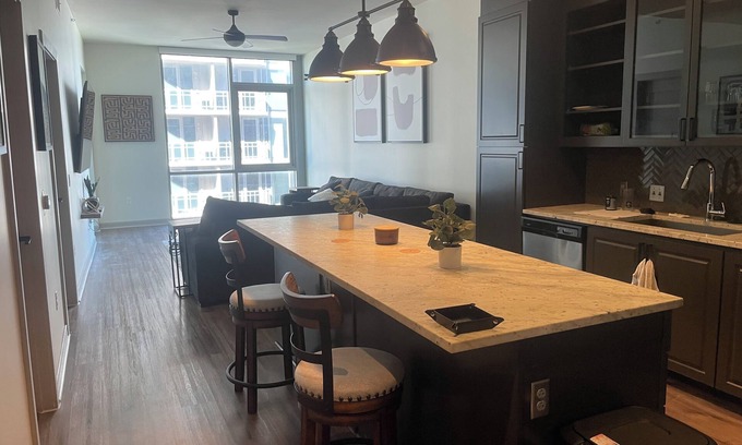 Dallas Design District Apartment | Ascent Victory Park Apartments Unit 1908
