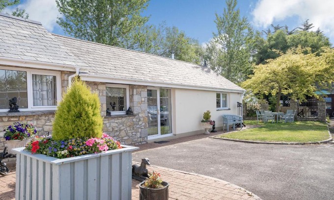 Vale of Glamorgan House | Ash Cottage