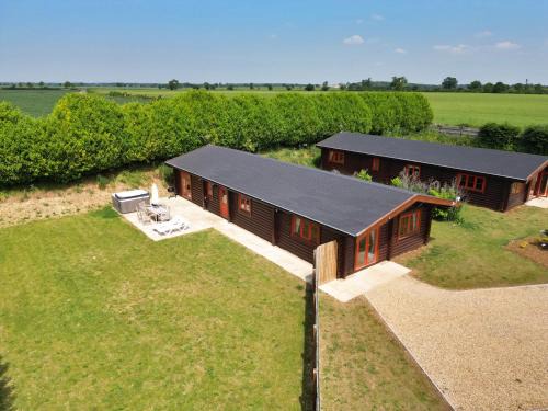 Castle Bytham House | Ash Lodge