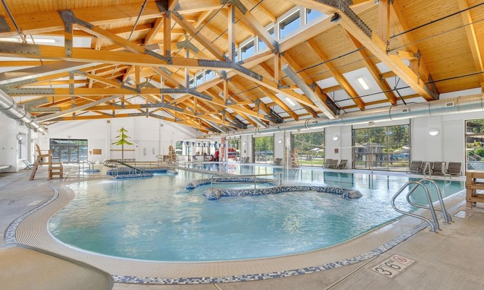Sunriver House | Ashwood Lane 1