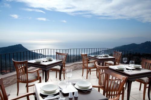 Ayvacik House | Assos Kayalar Terrace