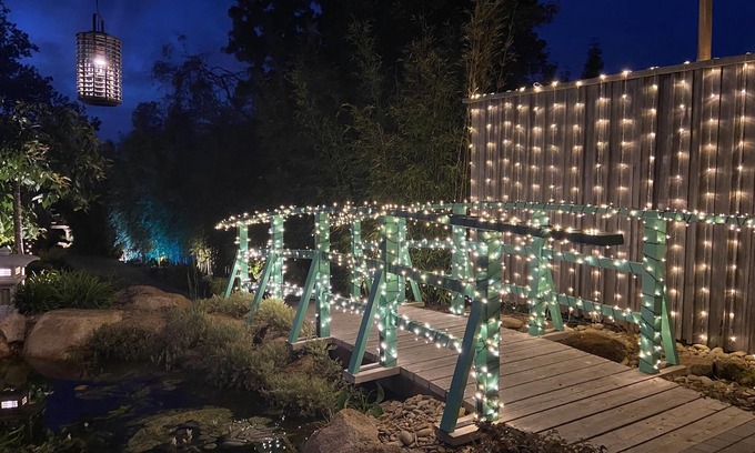 Hepburn Cottage | Astonishing luxury just minutes walk from restaurants & shops