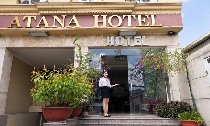 District 12 Hotel | Atana Airport Hotel