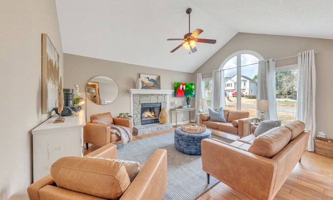 Dallas House | ATH - Dallas dream - Long term stays and pets welcomed - Bwood