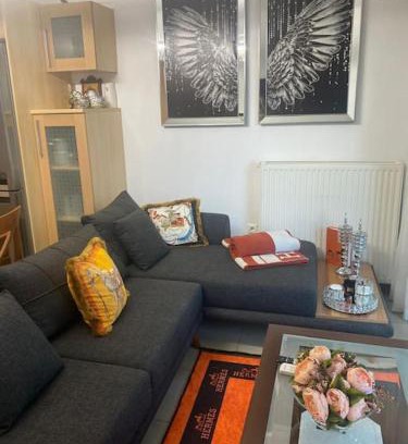 Nea Smirni Apartment | Athens Holidays Apartment