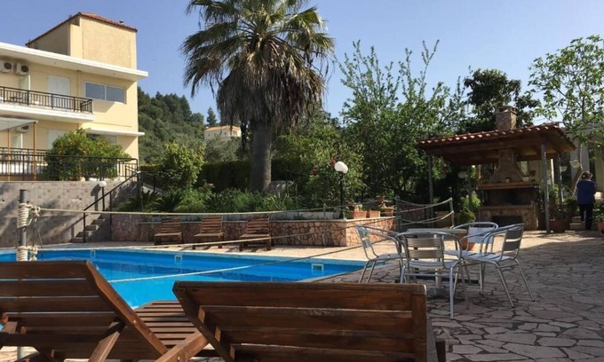 Skillountia Hotel | Athina Hotel