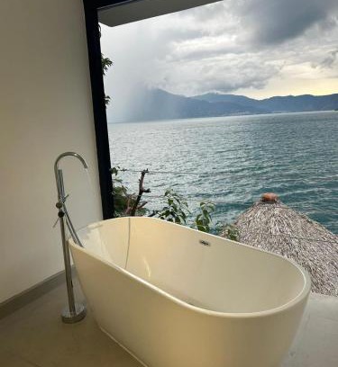 Santa Cruz La Laguna Cabin | Atitlan Sunset Lodge