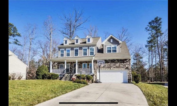 Ampthill Bed & Breakfast | Atkins Investments Inc. Swanhaven