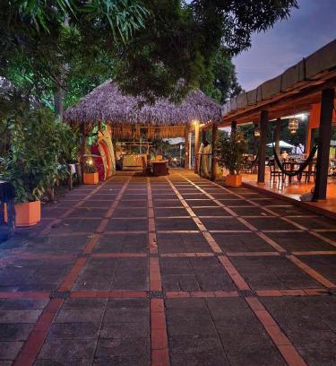 El Cuco Hotel | Atlakamani Hostal