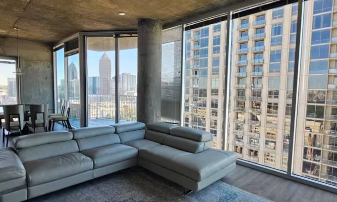 Atlantic Station Area Condo | Atlanta Luxury Penthouse w/skyline view
