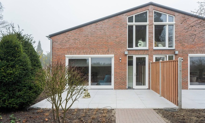 Yerseke Apartment | Atmospheric stay in Zoute cottage Oosterschelde - ideal for 2 people