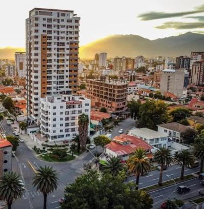Tropical Lowlands Apartment | Atractivo e independiente