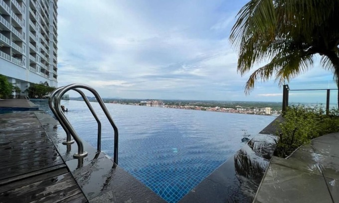 Taman Melaka Raya Apartment | Attic Home Melaka Silverscape Residence