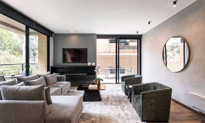 Chico Reservado Apartment | ATTIK SUPERIOR + TERRACE 203